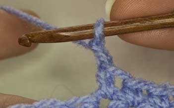 Twisted Loop Fringe how to step 2 Twisted Loop Fringe how to step 2